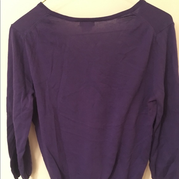 J. CREW LIGHT SWEATER - Picture 2 of 3